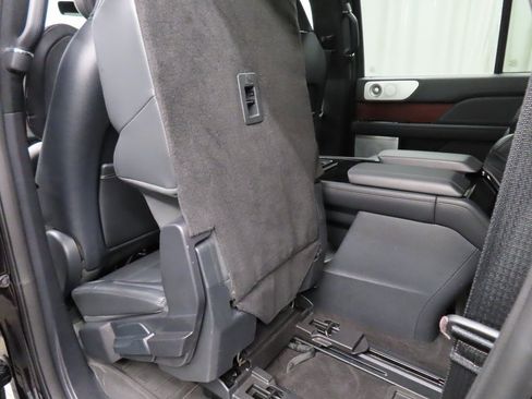 Used 2023 Lincoln Navigator L Reserve w/ Equipment Group 201A image 70