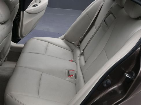 Used 2015 INFINITI Q50 Premium w/ Navigation Package image 19