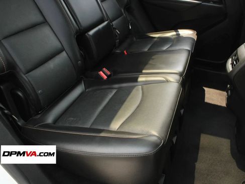 Used 2018 Chevrolet Equinox Premier AWD/4WD image 22