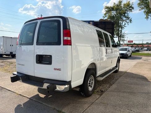 Used 2025 GMC Savana 2500 w/ Driver Convenience Package RWD image 5