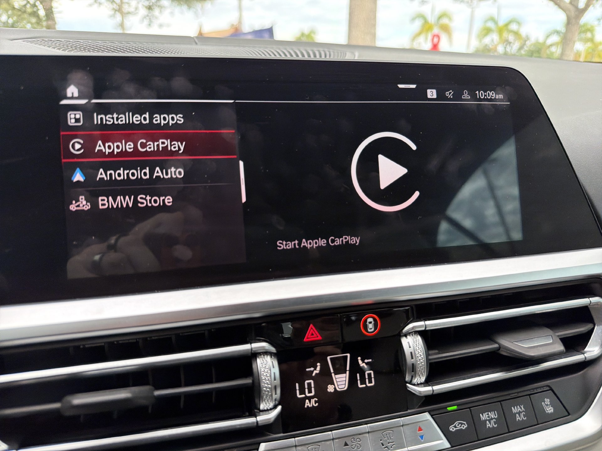 Used 2022 BMW M4 xDrive Competition w/ M Carbon Exterior Package AWD/4WD image 26