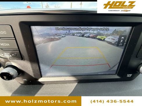 Used 2019 Hyundai Santa Fe SEL image 14