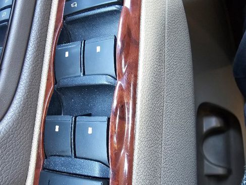 Used 2012 Chevrolet Silverado 1500 LTZ w/ LTZ Plus Package image 13