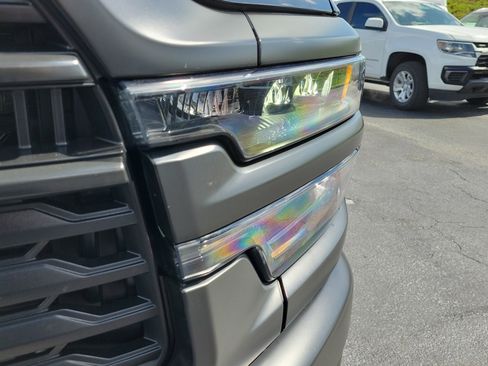 Used 2025 RAM 3500 Tradesman AWD/4WD image 3