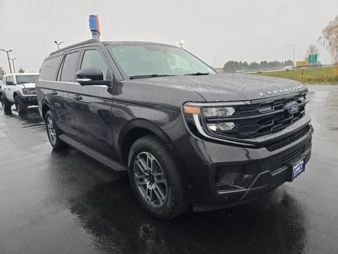 New 2025 Ford Expedition Max Active image 3