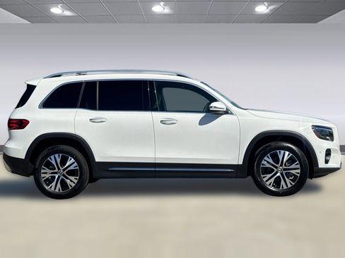 New 2025 Mercedes-Benz GLB 250 250 image 7