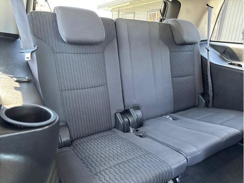 Used 2015 GMC Yukon SLE RWD image 24