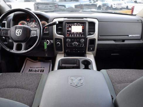 Used 2018 RAM 3500 Big Horn image 18