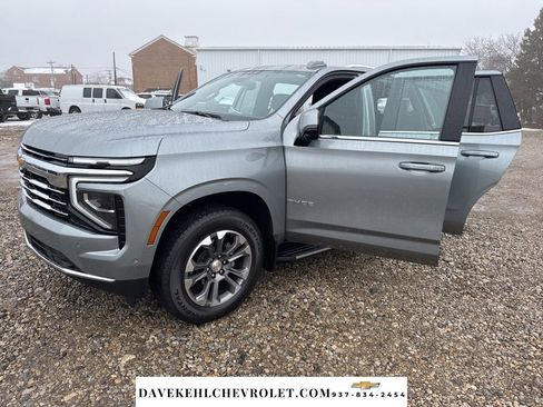 Used 2025 Chevrolet Tahoe LT w/ Comfort Package image 27