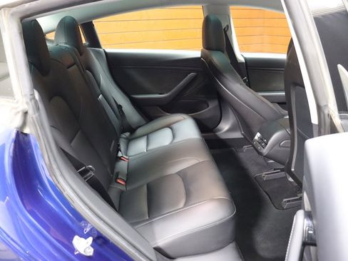 Used 2020 Tesla Model 3 Standard Range Plus image 59