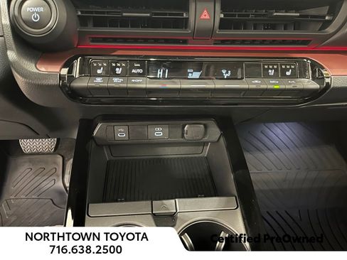 Used 2024 Toyota Prius Prime Premium image 16