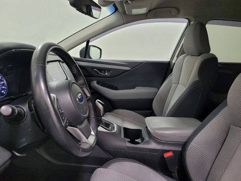 Used 2022 Subaru Outback Premium AWD/4WD image 17