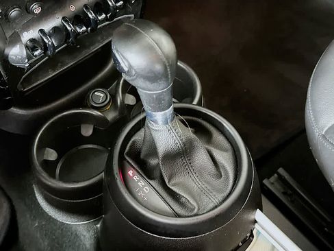 Used 2013 MINI Cooper Countryman image 18