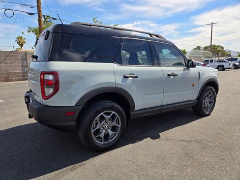 Used 2022 Ford Bronco Sport Badlands AWD/4WD image 6