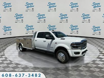 New 2026 RAM 5500 4x4 Crew Cab w/ Laramie Trim Package