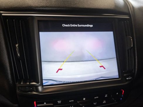 Used 2022 Maserati Levante GT image 18