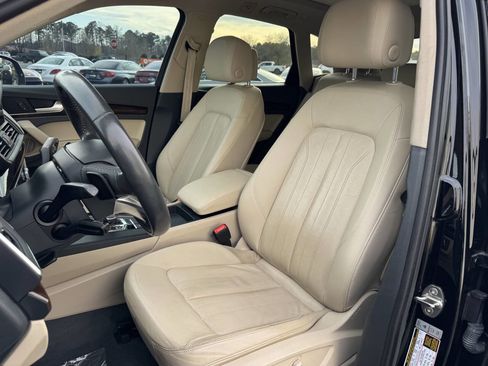 Used 2018 Audi Q5 2.0T Premium Plus w/ Premium Plus Package image 9