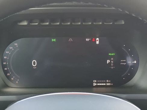 New 2026 Volvo XC90 T8 Plus w/ Protection Package Premier AWD/4WD image 31