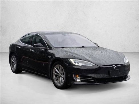 Used 2016 Tesla Model S 75D image 3