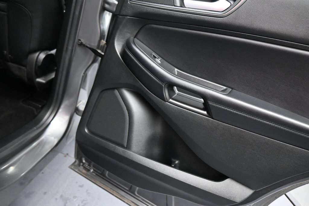Used 2023 Ford Edge SE AWD/4WD image 42