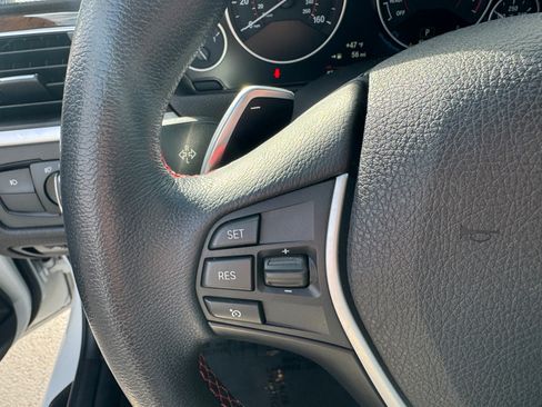 Used 2019 BMW 330i xDrive Wagon w/ Premium Package image 20