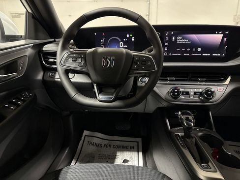 New 2026 Buick Envista Preferred w/ Convenience I Package FWD image 19