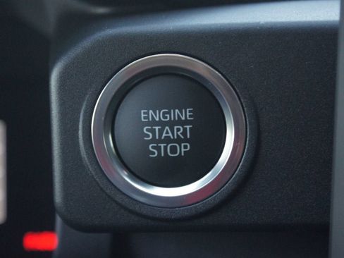 Used 2026 Toyota 4Runner SR5 RWD image 13