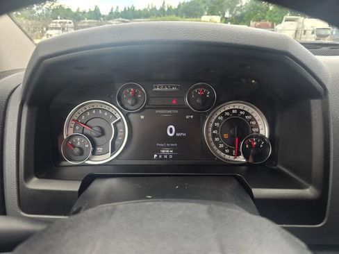Used 2019 RAM 1500 Big Horn AWD/4WD image 16