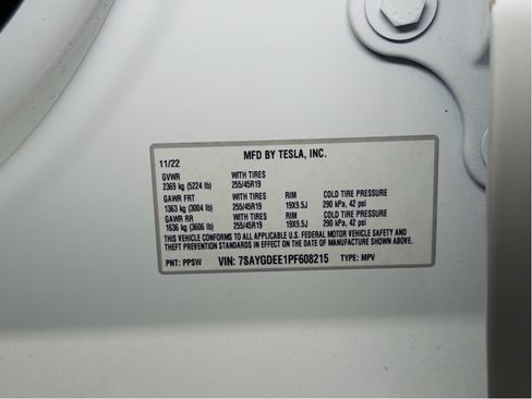 Used 2023 Tesla Model Y Long Range AWD/4WD image 28