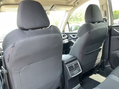 Used 2019 Subaru Forester Premium w/ All-Weather Package AWD/4WD image 19