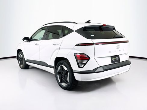 Used 2024 Hyundai Kona SEL FWD image 5
