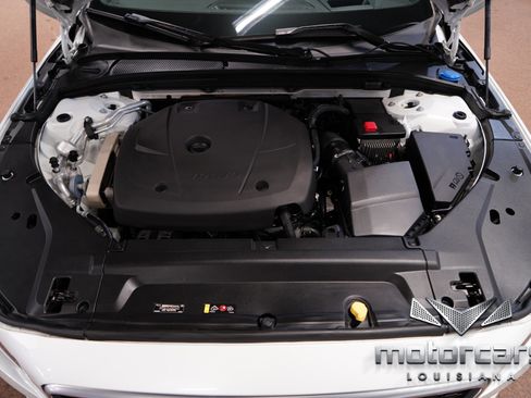 Used 2019 Volvo V90 T5 R-Design image 23