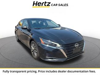 Used 2025 Nissan Altima 2.5 SV FWD video 1