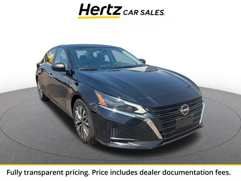 Used 2025 Nissan Altima 2.5 SV FWD image 1