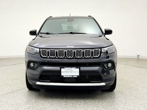 Used 2024 Jeep Compass Limited AWD/4WD image 2