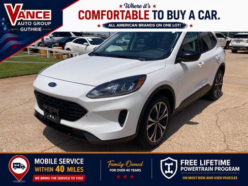 Used 2022 Ford Escape SE w/ SE Sport Appearance Package AWD/4WD image 1