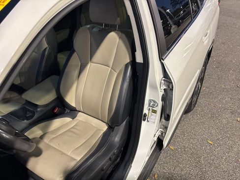 Used 2021 Subaru Outback Limited image 4