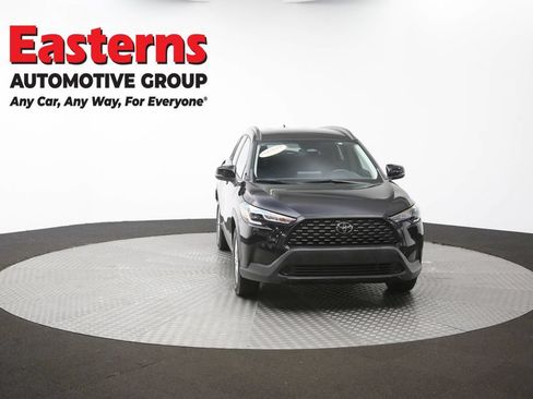 Used 2025 Toyota Corolla Cross LE FWD image 50