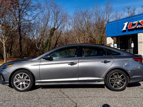 Used 2019 Hyundai Sonata Limited image 3