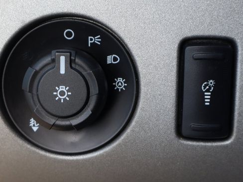 Used 2013 Ford F250 Lariat w/ FX4 Off Road Pkg image 22