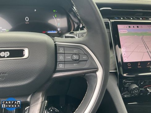 Used 2022 Jeep Grand Cherokee Limited 4xe image 40