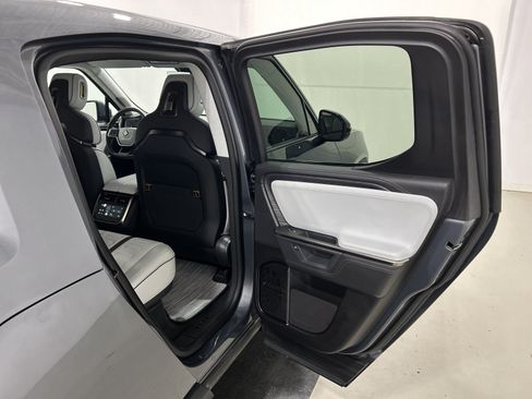 Used 2025 Rivian R1T Adventure AWD/4WD image 19