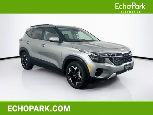 Used 2025 Kia Seltos S FWD image 1