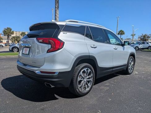 Used 2019 GMC Terrain SLT AWD/4WD image 4