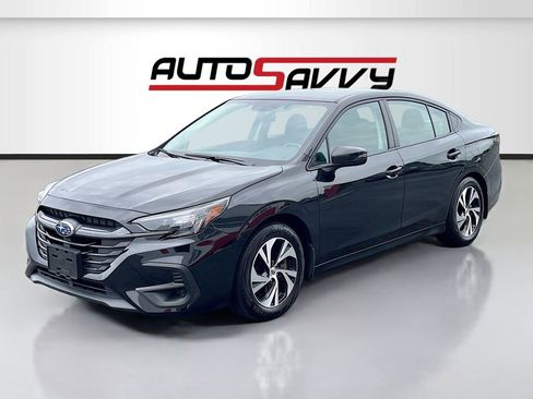 Used 2025 Subaru Legacy Premium AWD/4WD image 3