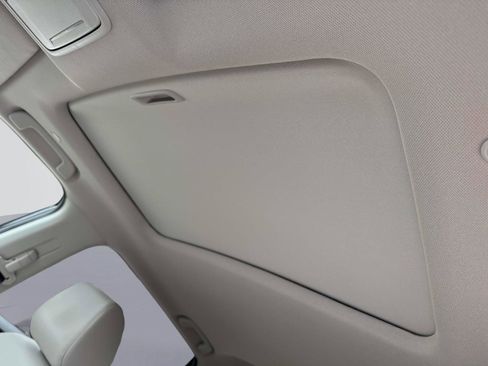 Certified 2026 Honda CR-V EX-L image 34