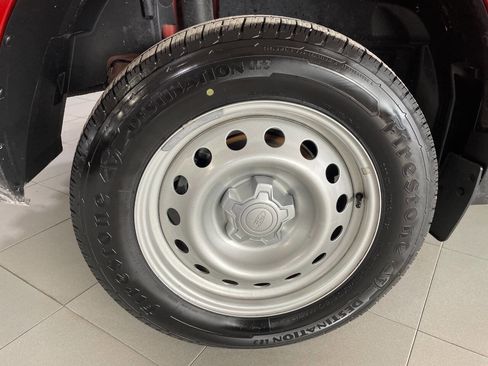 Used 2024 Ford Maverick XL image 12