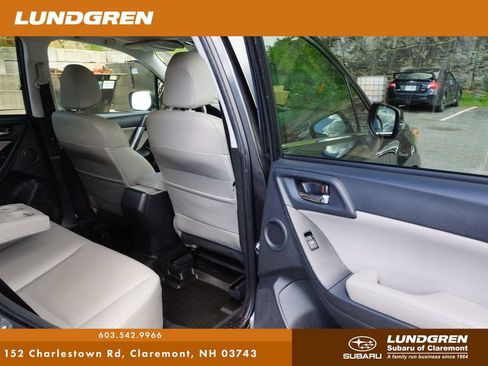 Used 2016 Subaru Forester 2.5i Touring w/ Eyesight & Navigation System AWD/4WD image 29