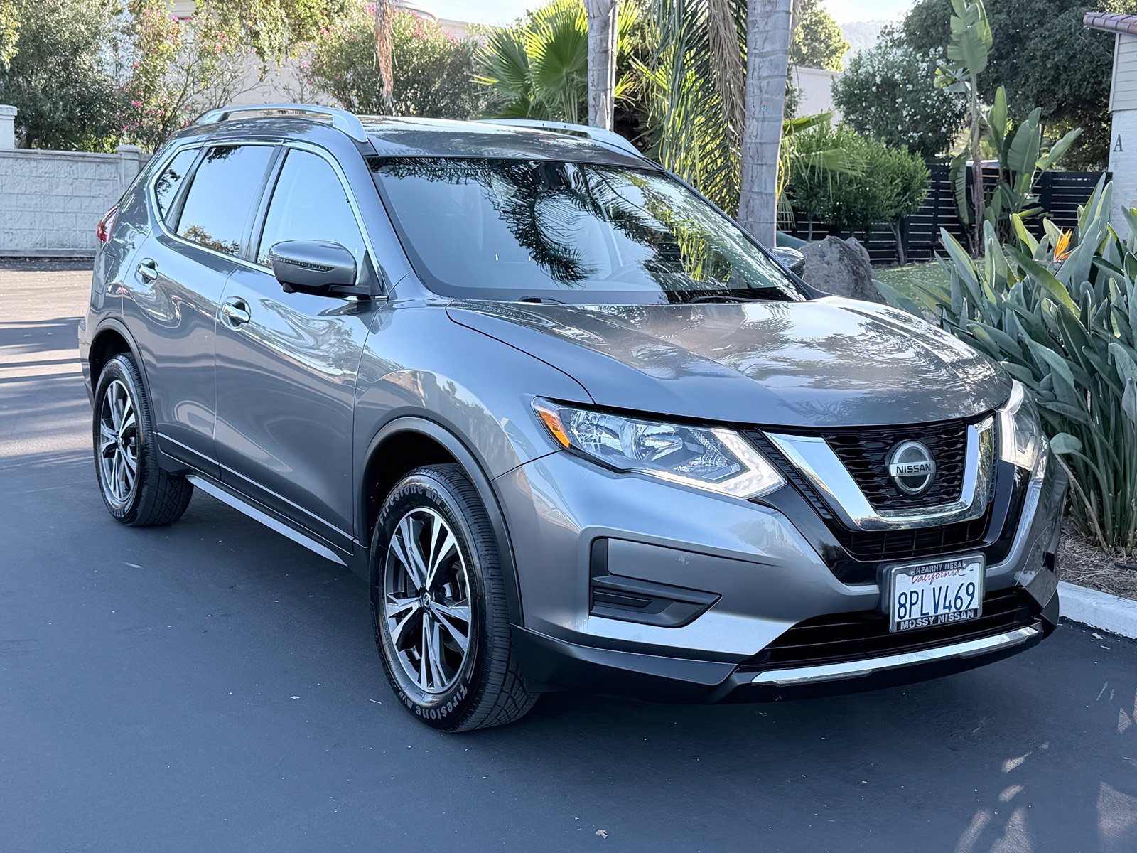 Used 2020 Nissan Rogue SV w/ Premium Package AWD/4WD image 5