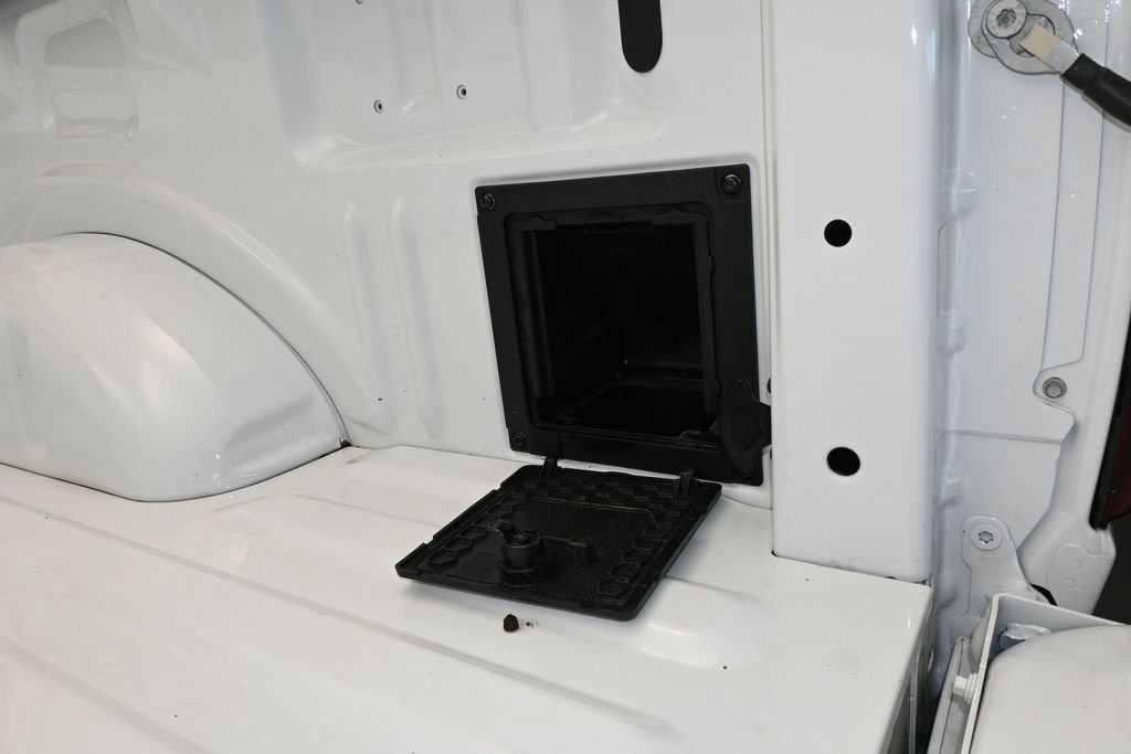 Used 2025 Ford F150 STX w/ Equipment Group 200A AWD/4WD image 32